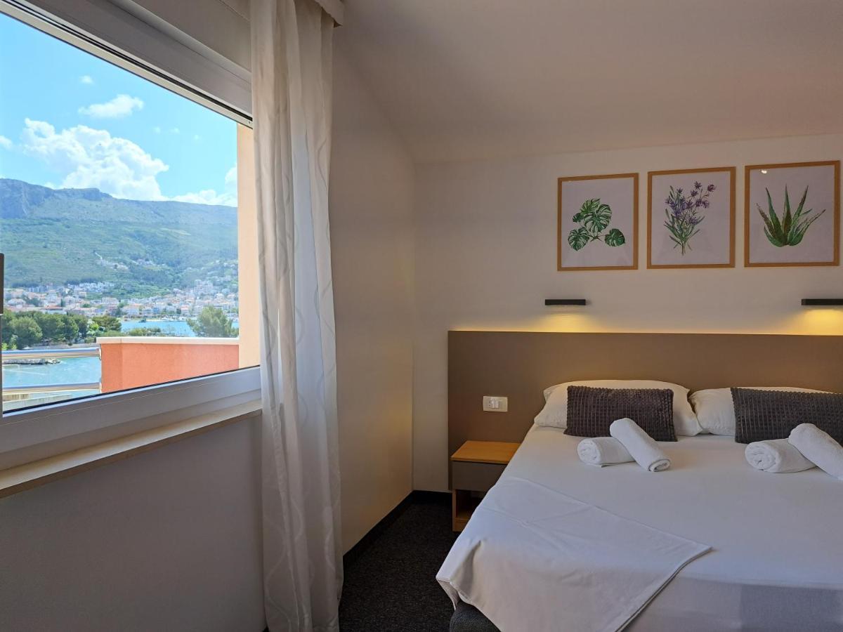 Rooms Zvonimir Stobreč Dış mekan fotoğraf