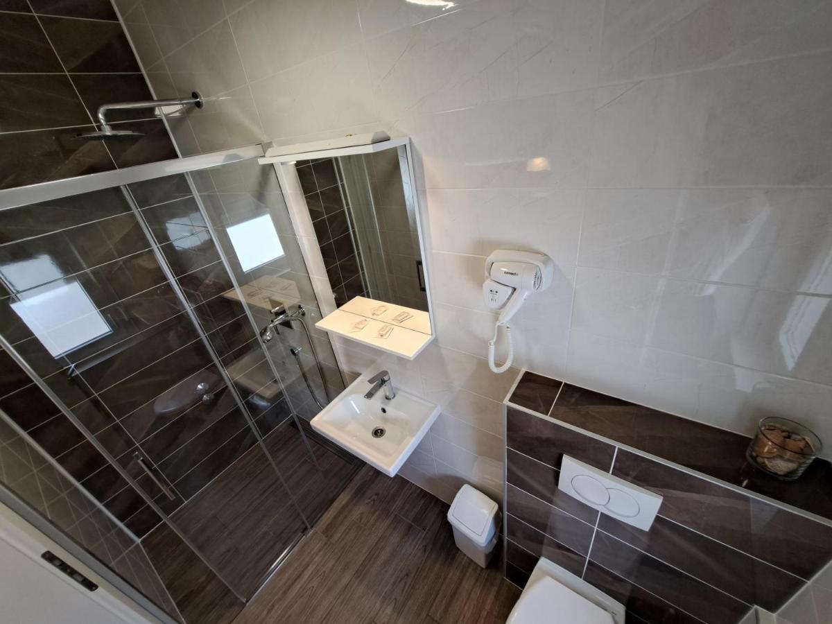 Rooms Zvonimir Stobreč Dış mekan fotoğraf