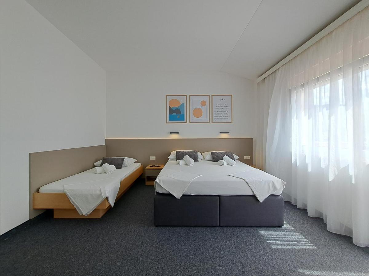 Rooms Zvonimir Stobreč Dış mekan fotoğraf